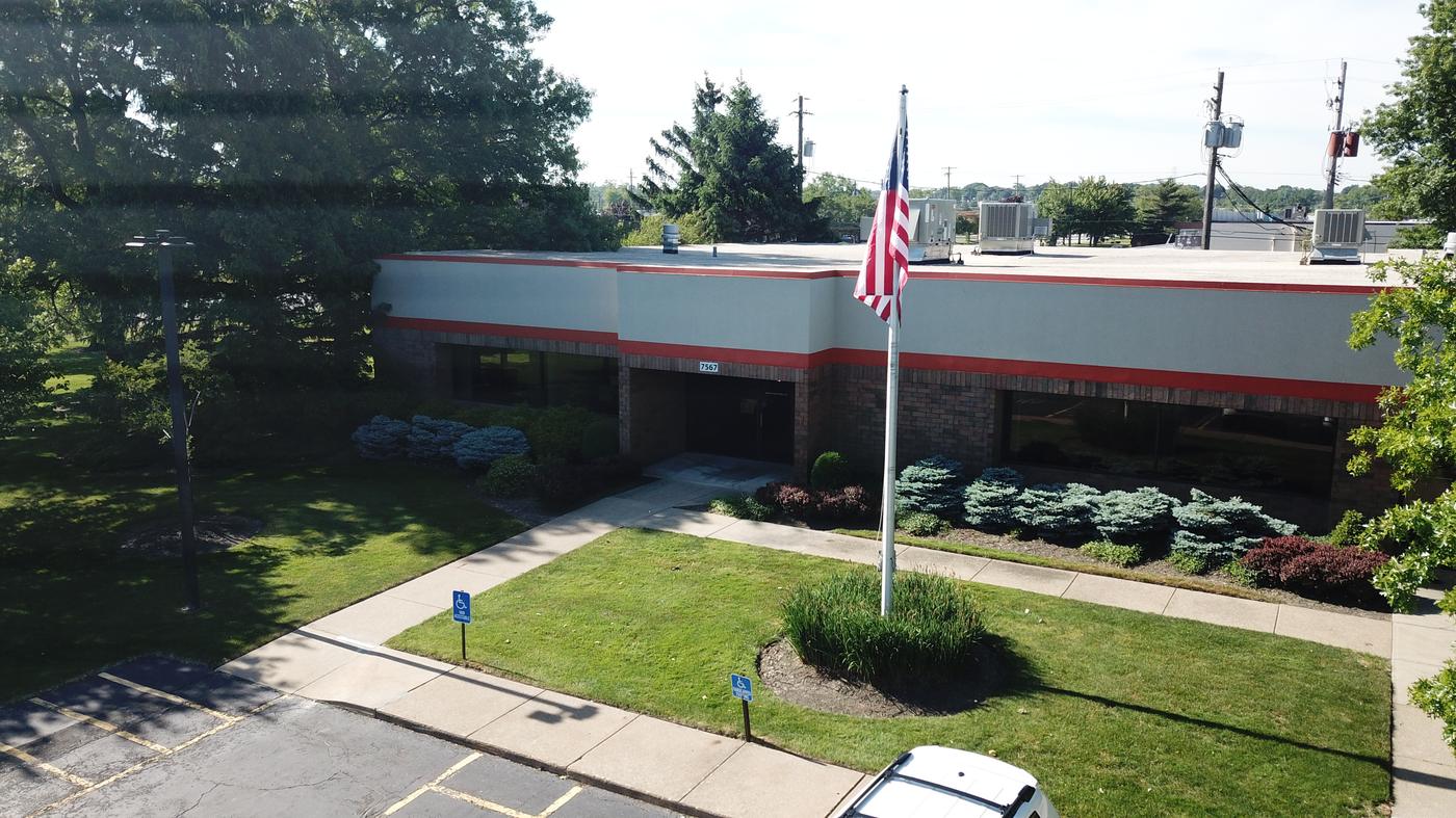 Aerial view of the Sunset Industries building at 7567 Tyler Blvd, Mentor, Ohio
